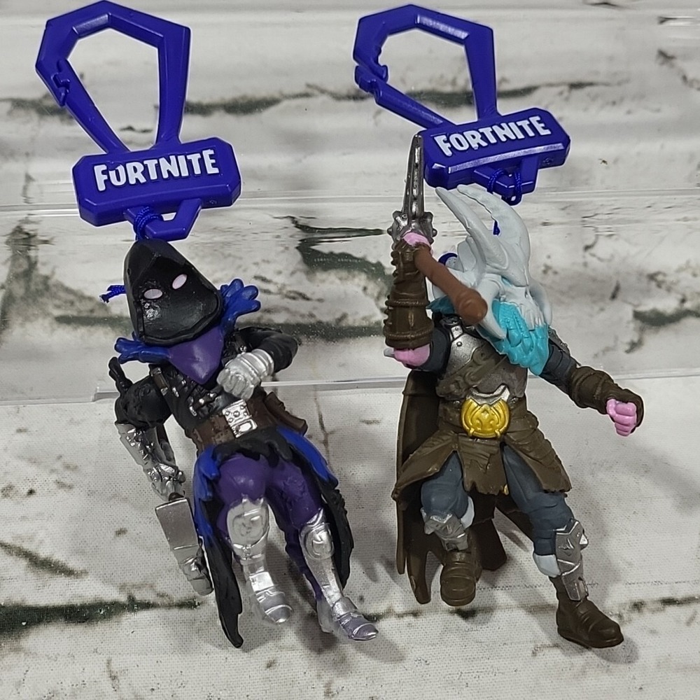 Fortnite Figures Backpack Clips Lot Of 2 Ragnarok Ravin By Epic‎ Games
